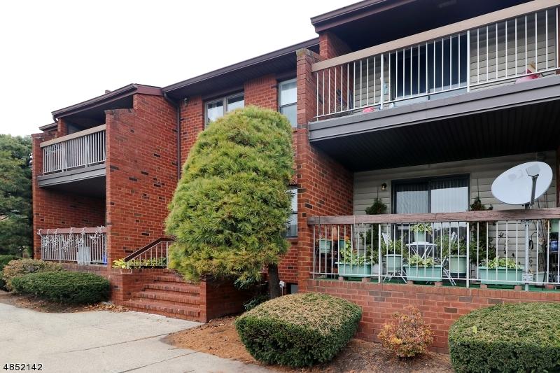 141 Beverly Hill Ter - Photo 1