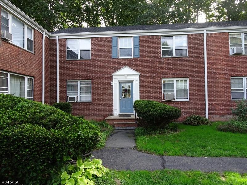 935 Broad St Apt 78B - Photo 1