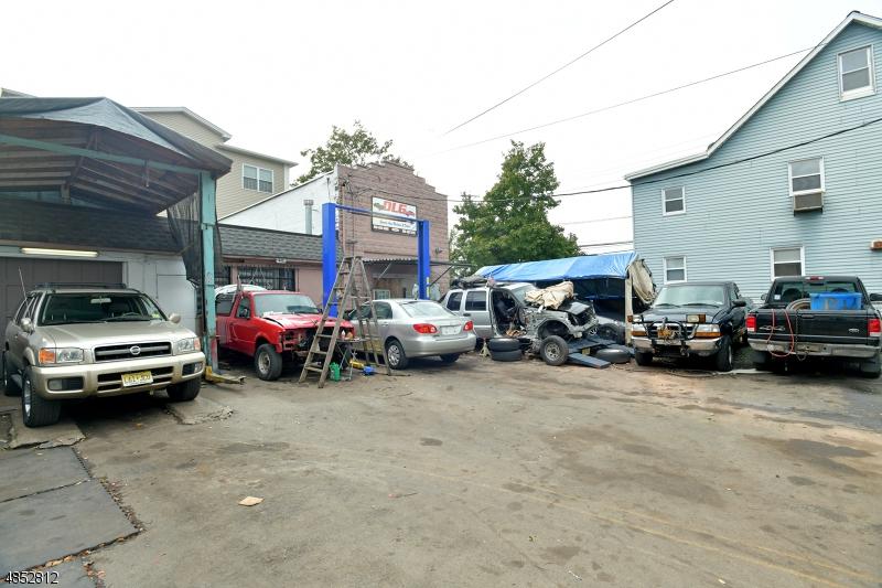 232 Erie St - Photo 1