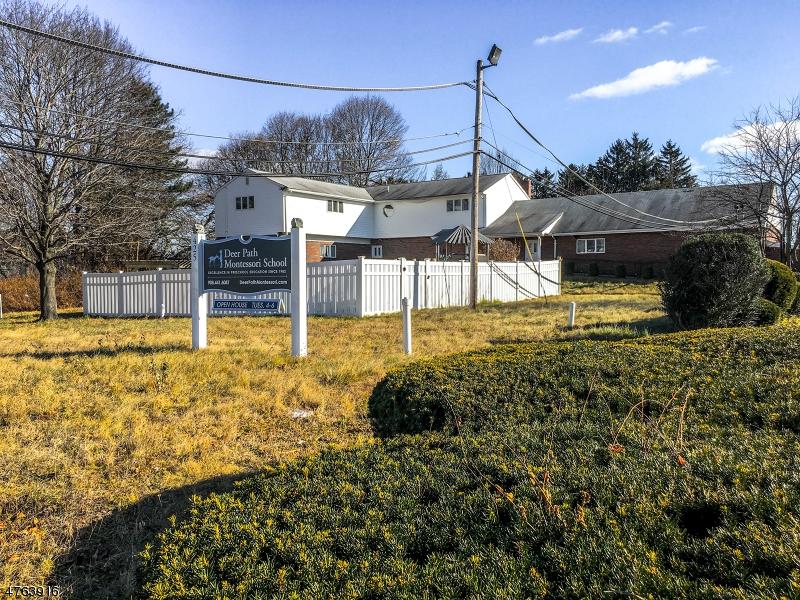 425 Sand Shore Rd - Photo 1