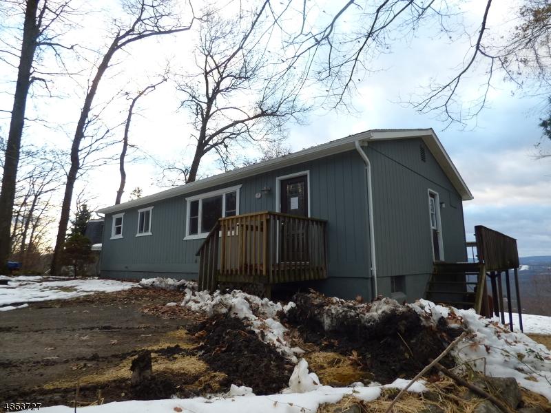 18 Longview Ln - Photo 1