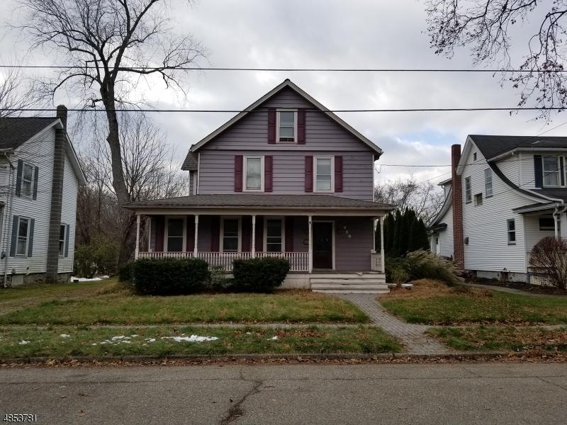 520 Mansfield St - Photo 1