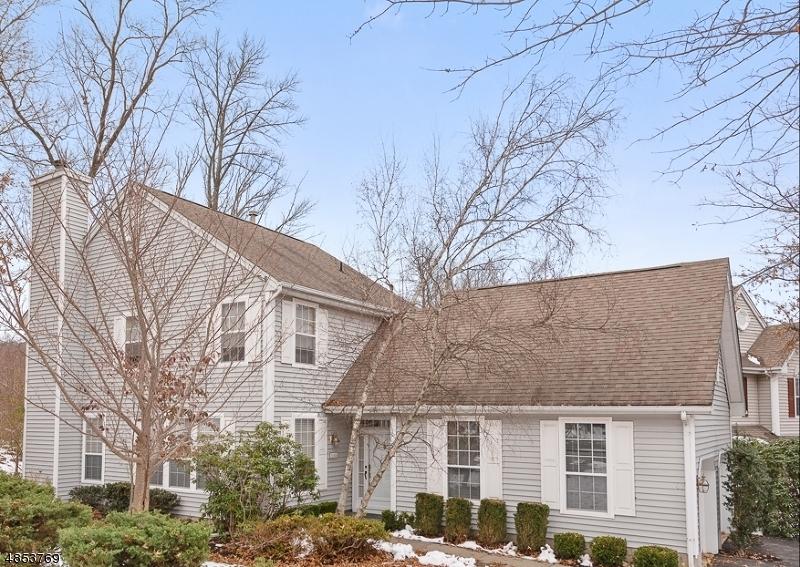 33 Sycamore Way - Photo 1