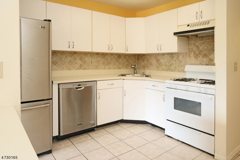 13 Perkins Dr - Photo 1