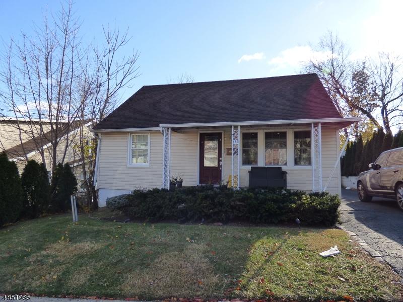 153 E 4Th St - Photo 1