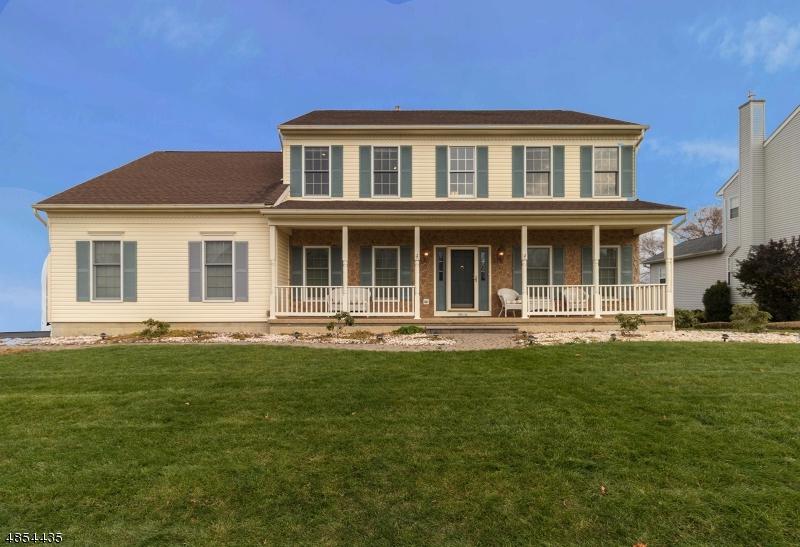 1611 Adams Dr - Photo 1