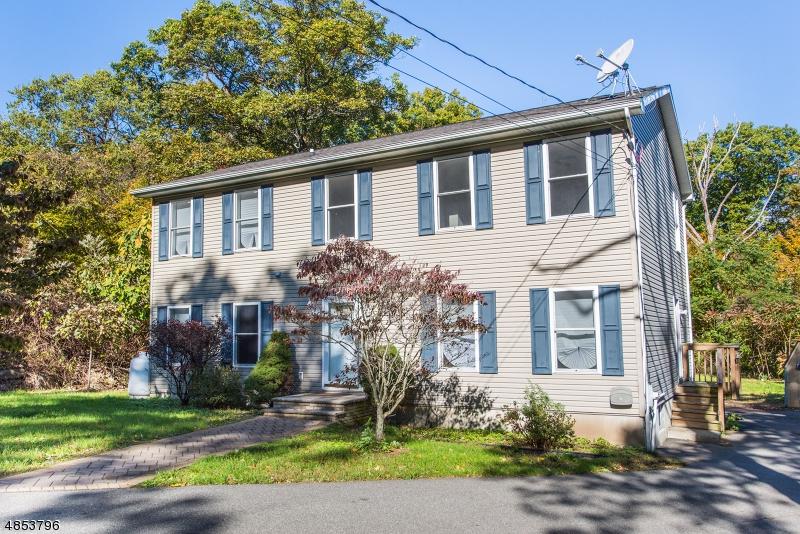 15 Maple Rd - Photo 1