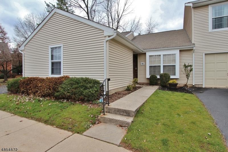 86 Stonehedge Ct - Photo 1