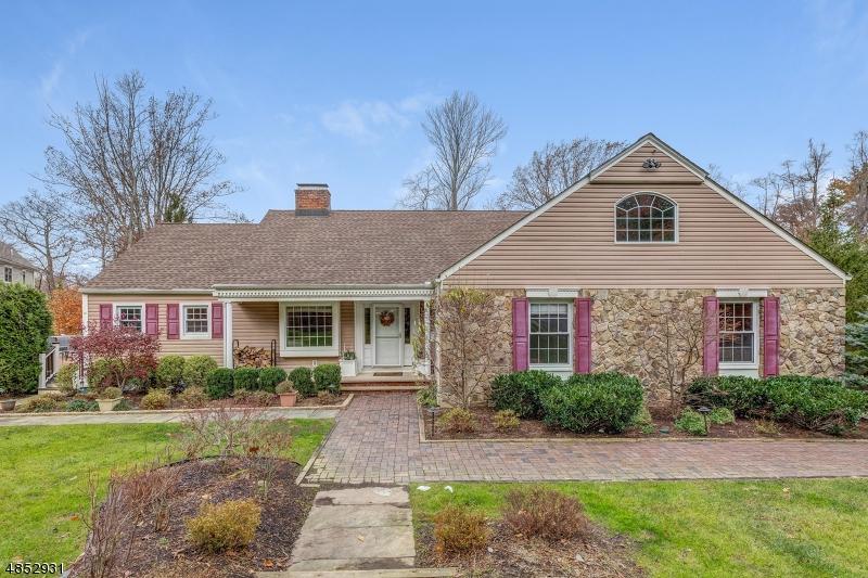 247 Dale Dr - Photo 1