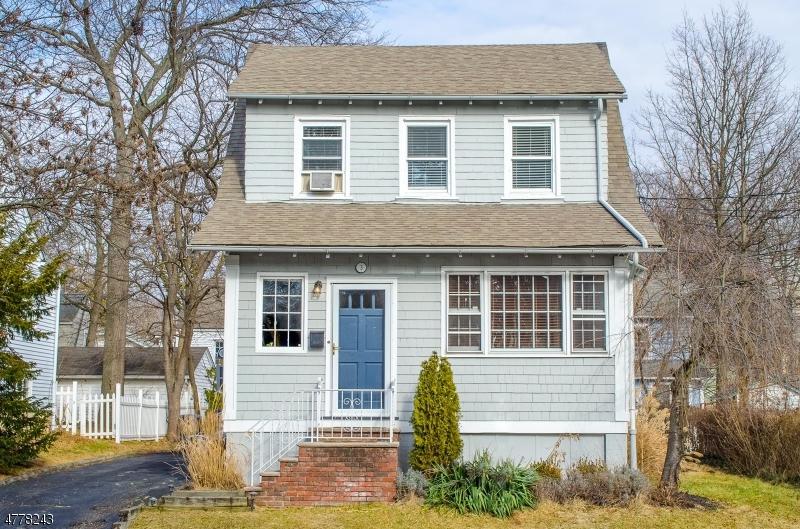 3 Oakdale Ave - Photo 1