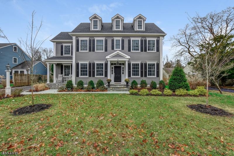 11 Whitman Dr - Photo 1
