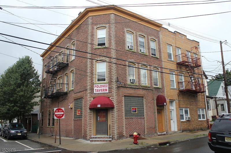 88 Center St - Photo 1