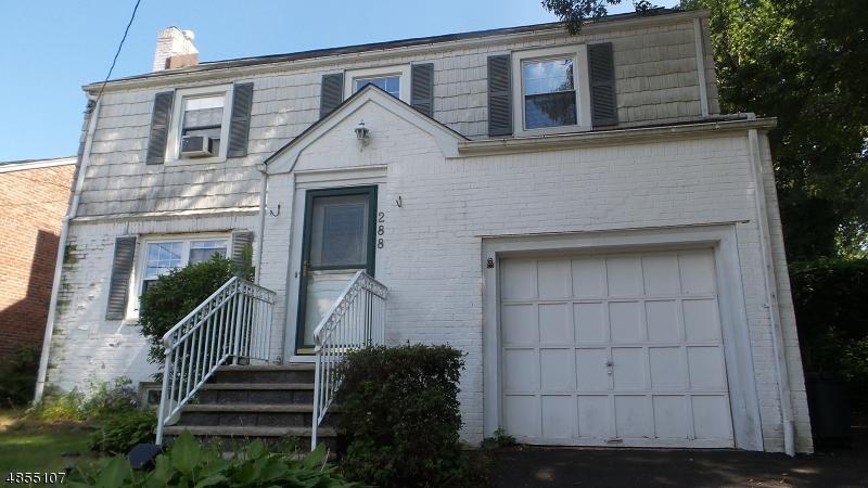 288 E Passaic Ave - Photo 1
