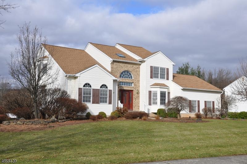 26 Earhart Dr - Photo 1