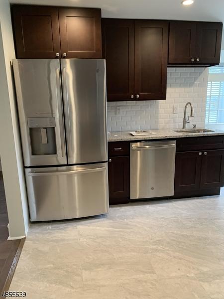 275 Prospect St Unit 2K - Photo 1