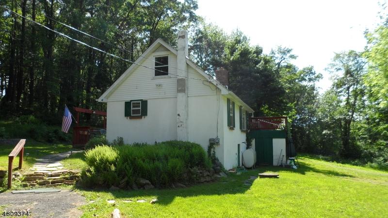 5 Evergreen Dr - Photo 1
