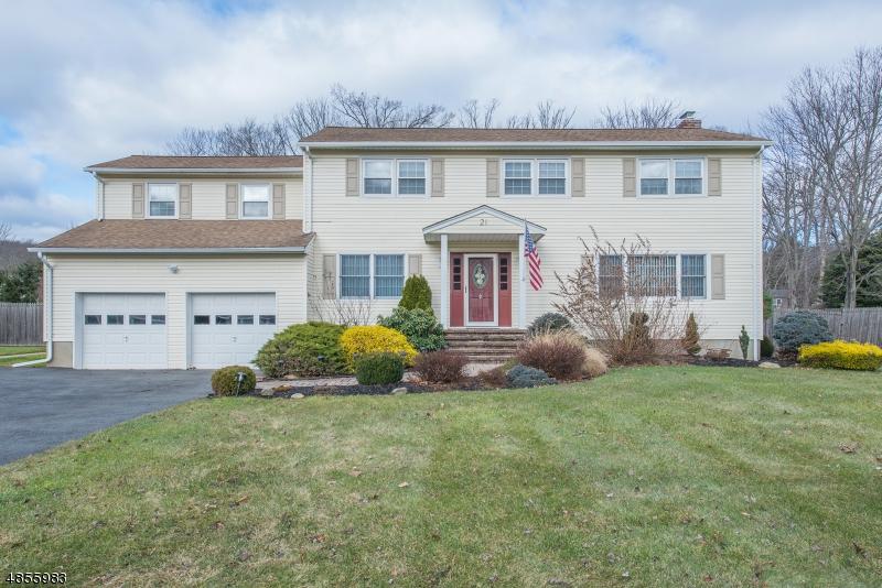 21 Beaver Dam Rd - Photo 1