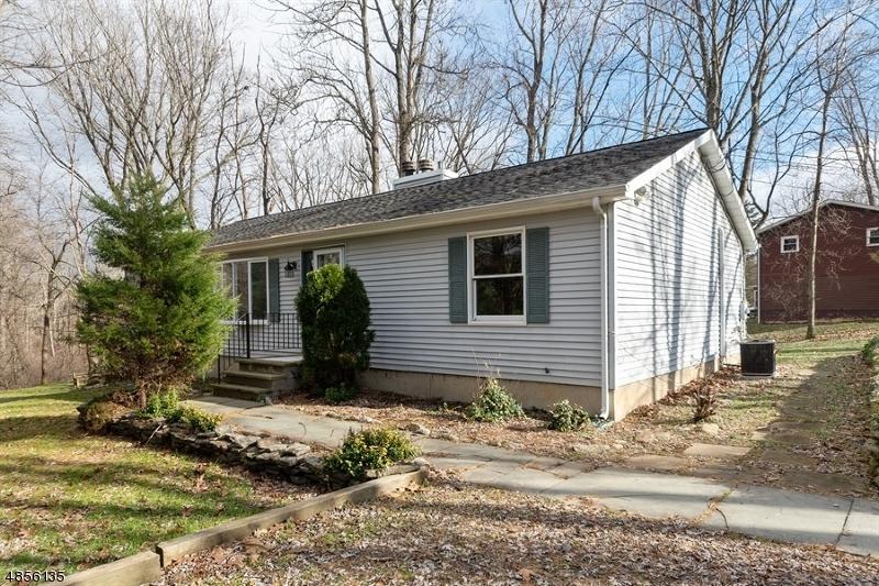 34 Pohatcong Dr - Photo 1
