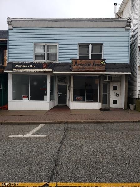 10 Newton Ave - Photo 1