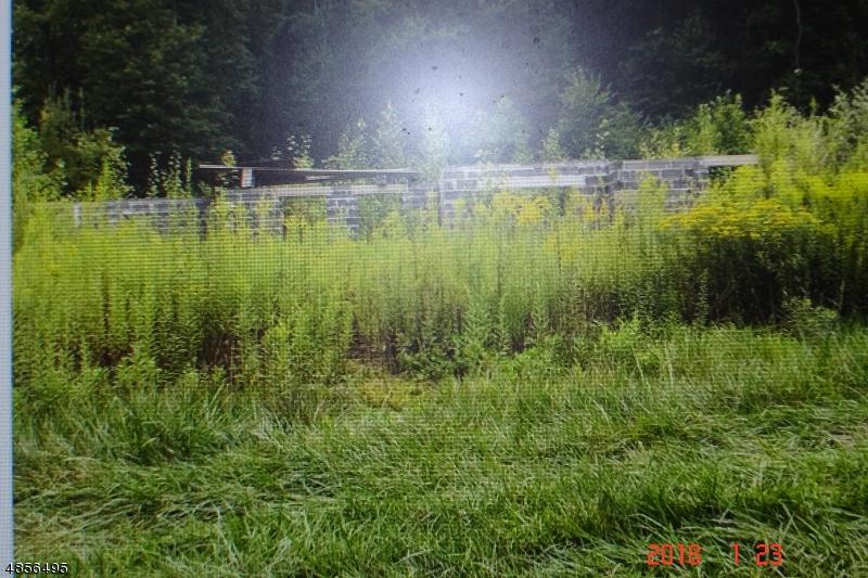 175 E Mill Rd - Photo 1