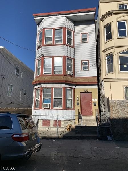 19 Godwin Ave - Photo 1