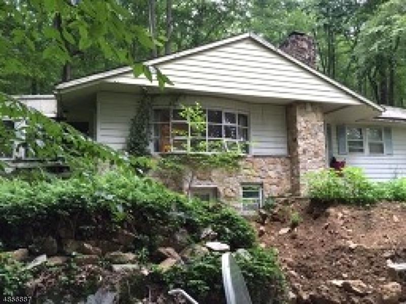 82 River Rd - Photo 1