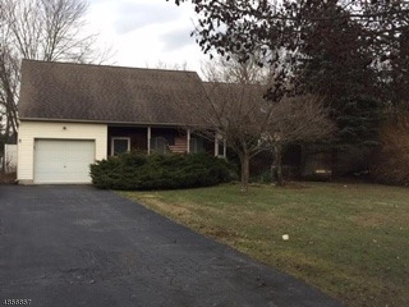 386 Lake Shore West - Photo 1