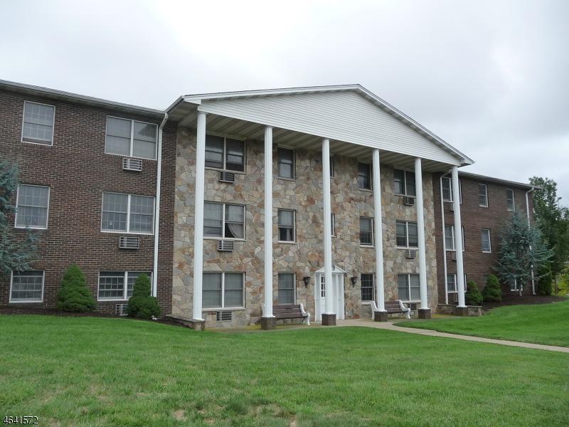 37 E Main St - Photo 1