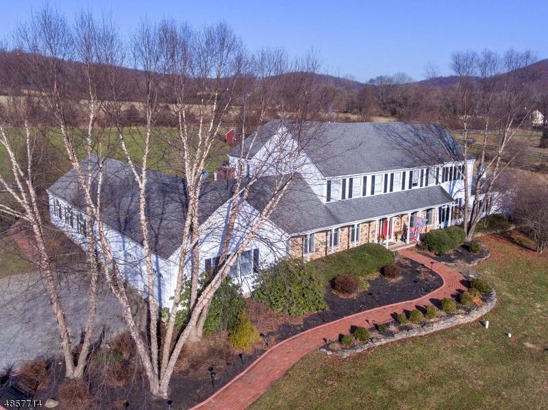 11 Coachman Dr - Photo 1
