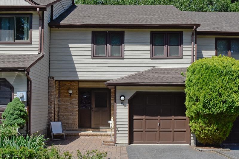 99 Stockton Ct - Photo 1