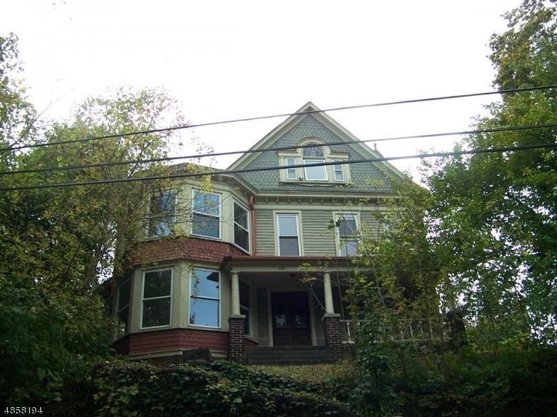 132 Morris St - Photo 1