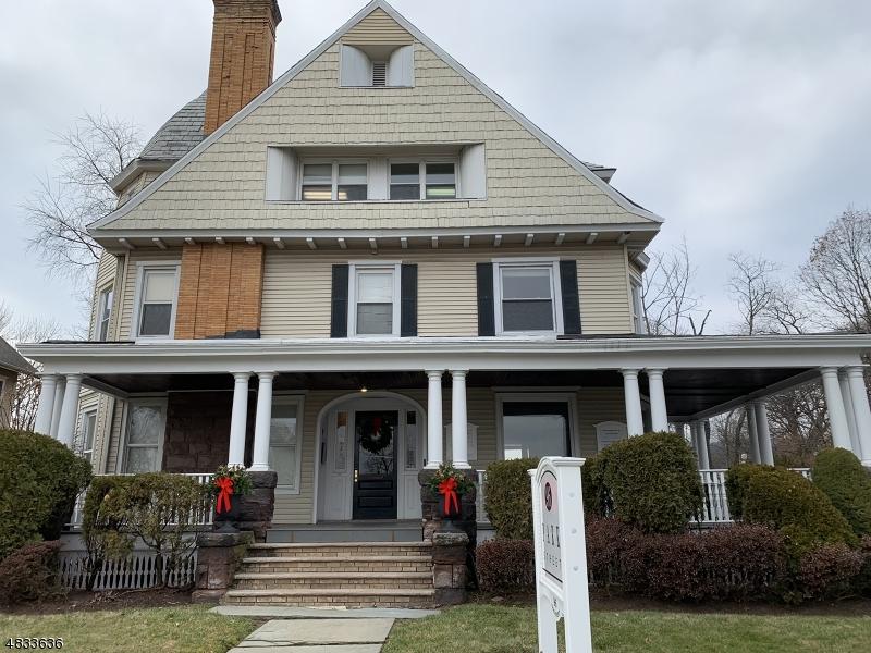 96 Park St - Photo 1