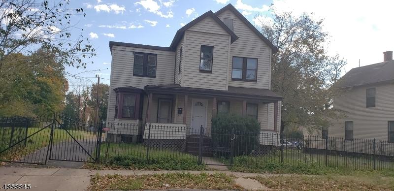 296 Shepard Ave - Photo 1