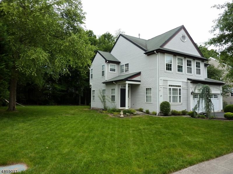 10 Rutgers Ln - Photo 1