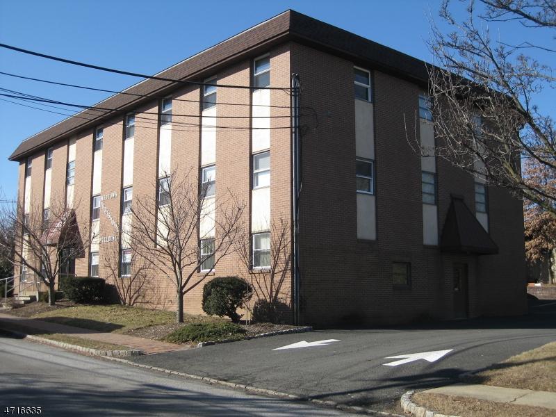 230 Sherman Ave - Photo 1