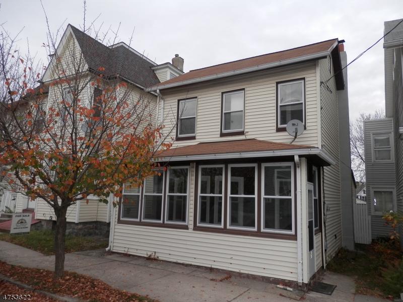 39 Railroad Ave - Photo 1