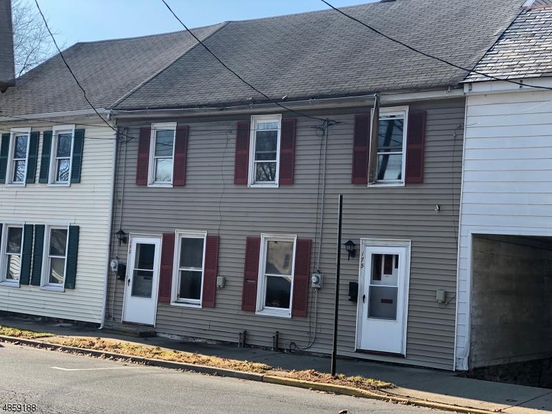 173 Market St - Photo 1