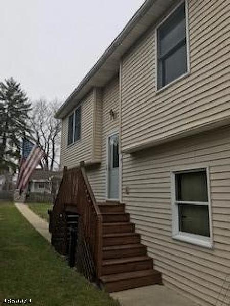 970 Mill St - Photo 1