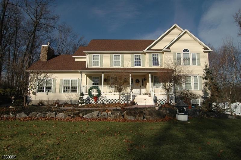 2 Eagles Nest Rd - Photo 1