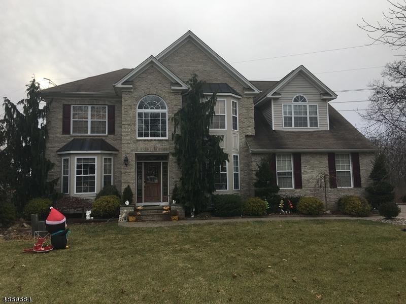 5 Bromley Ct - Photo 1