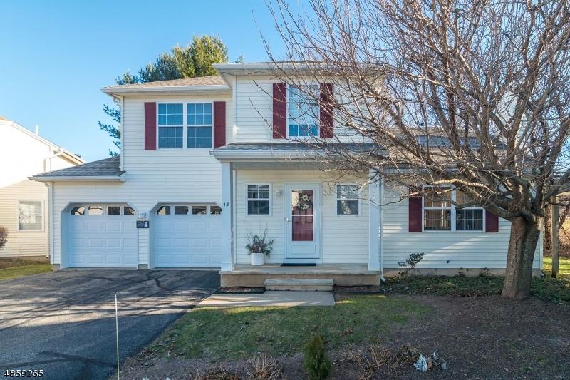 13 Colby Ct - Photo 1