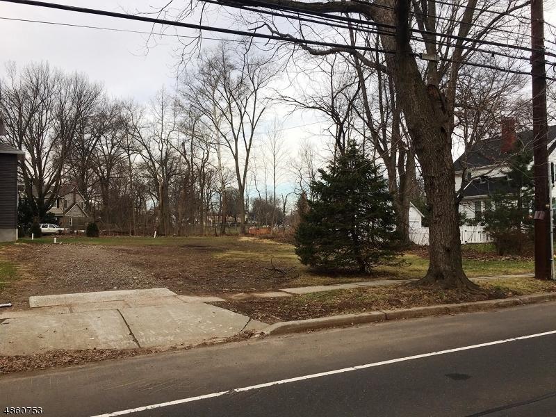 320 Walnut Ave - Photo 1
