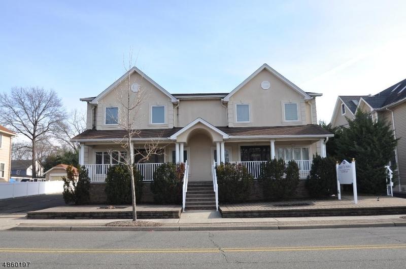 507 Lafayette Ave - Photo 1