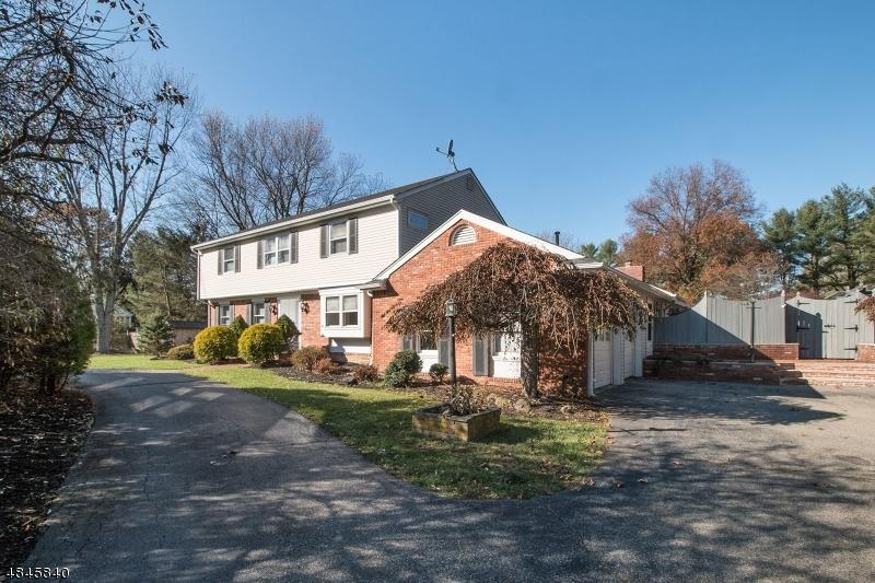 146 E Mendham Rd - Photo 1