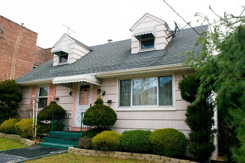 412 Union Ave - Photo 1