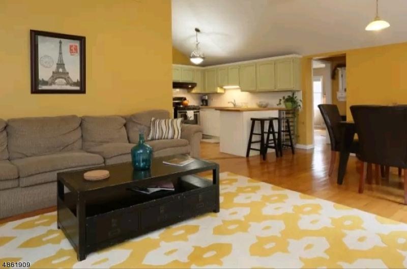 33 Meadowview Rd - Photo 1