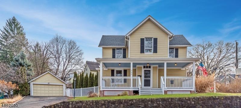 724 Valley St - Photo 1