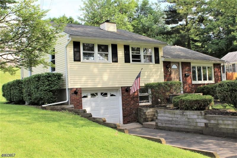 708 Franklin St - Photo 1