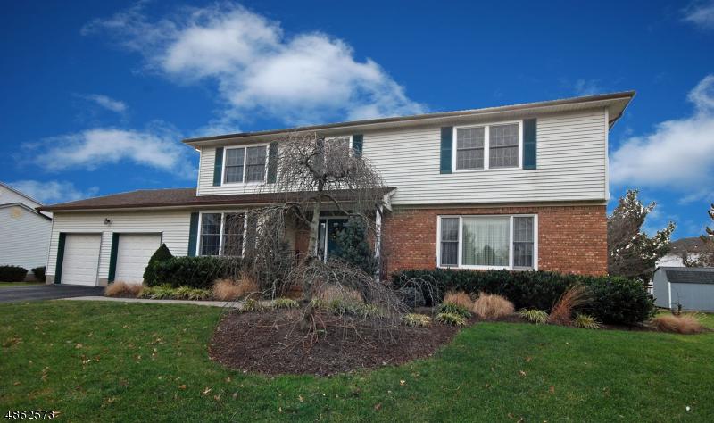 68 Hart Blvd - Photo 1