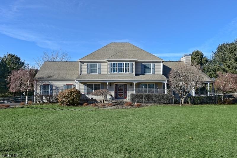 49 Pleasant Grove Rd - Photo 1